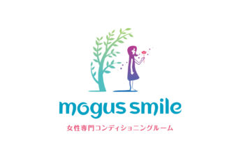 mogus smile　ロゴ